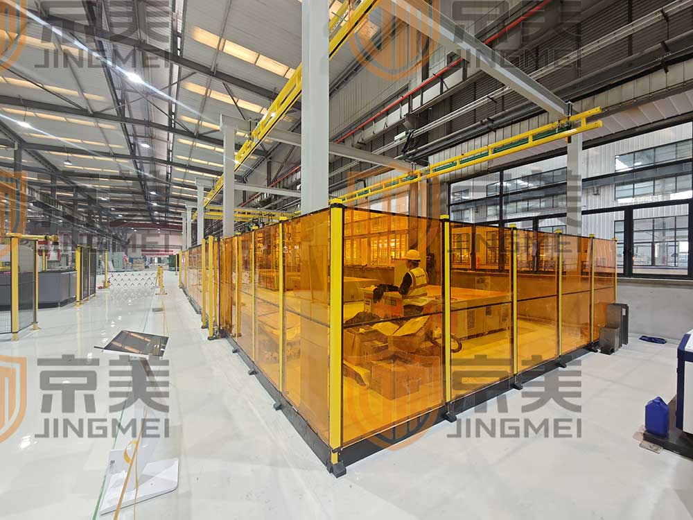 鋼柱PC板圍欄防護(hù)